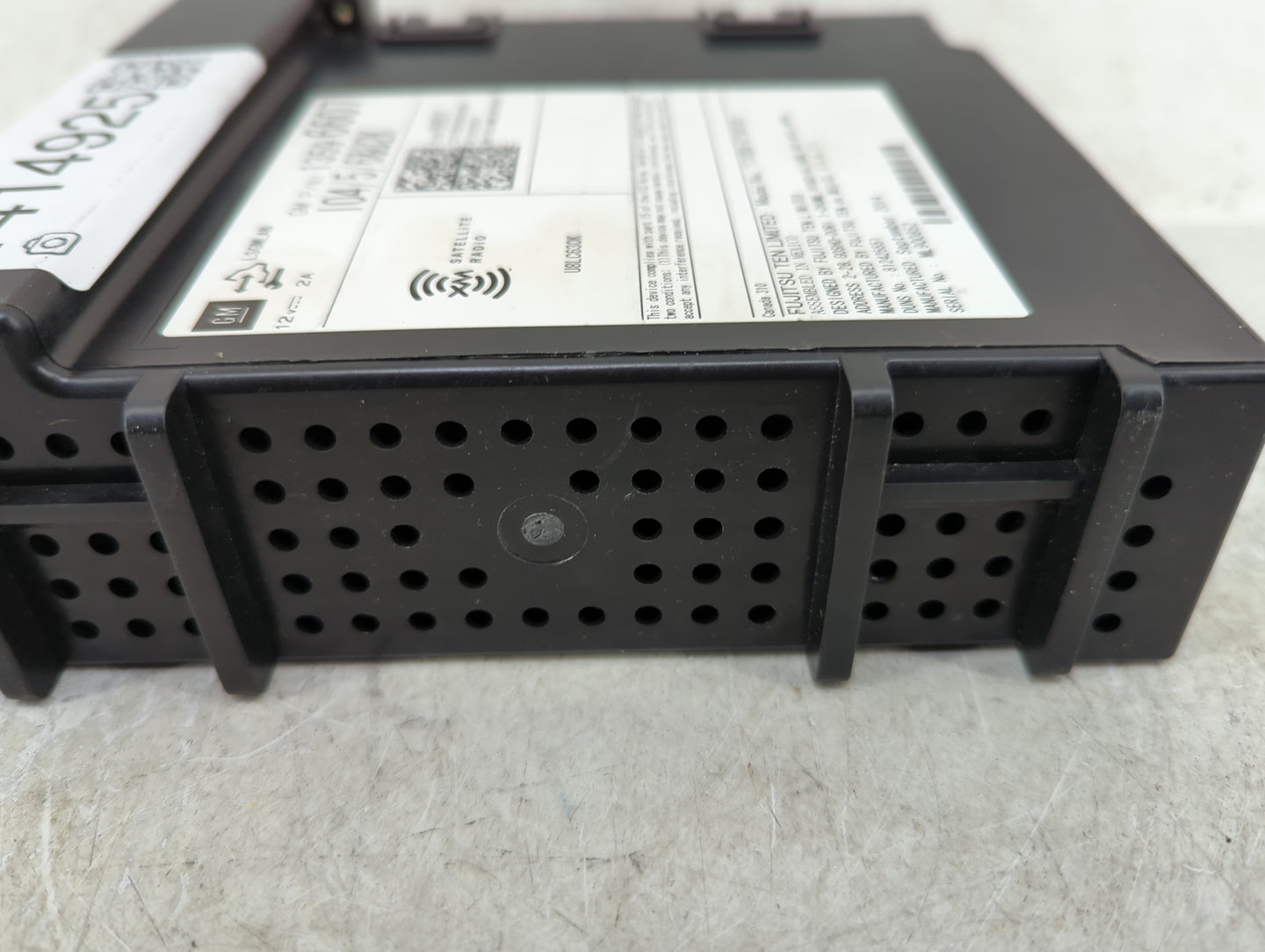 2015 Chevrolet Silverado 1500 Radio AM FM Cd Player Receiver Replacement P/N:13596607 Fits OEM Used Auto Parts - Oemusedauto