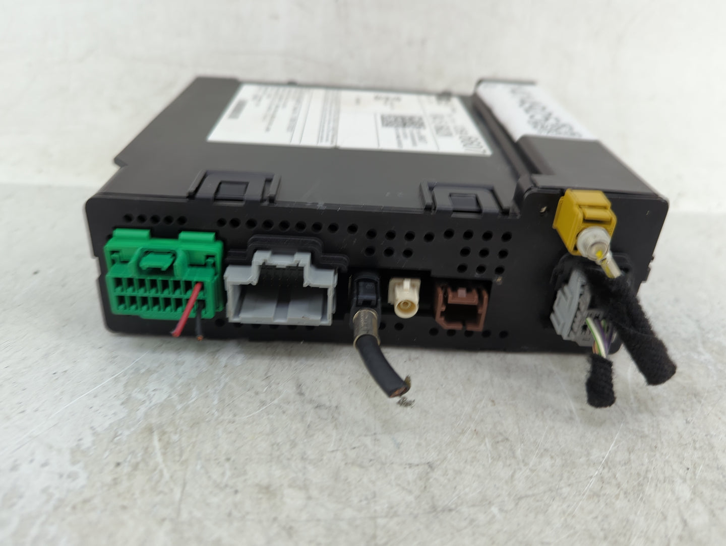 2015 Chevrolet Silverado 1500 Radio AM FM Cd Player Receiver Replacement P/N:13596607 Fits OEM Used Auto Parts - Oemusedauto