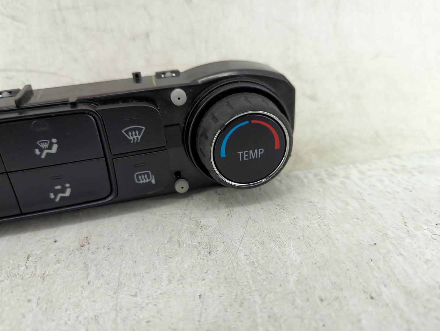 2014-2018 Chevrolet Silverado 1500 Climate Control Module Temperature AC/Heater Replacement P/N:23486621 Fits OEM Used Auto 