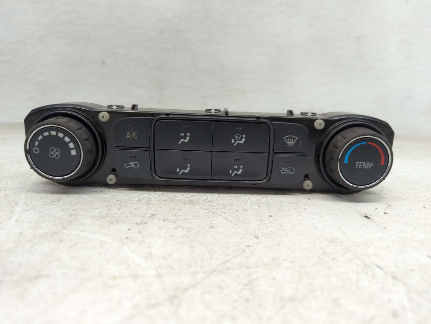 2014-2019 Chevrolet Silverado 1500 Climate Control Module Temperature AC/Heater Replacement P/N:23486619 Fits OEM Used Auto 