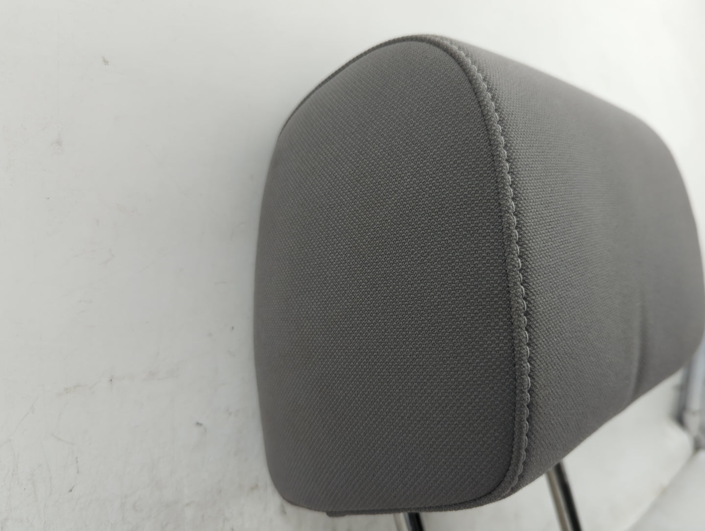 2015 Chevrolet Silverado 1500 Headrest Head Rest Front Driver Passenger Seat Fits OEM Used Auto Parts - Oemusedautoparts1.co