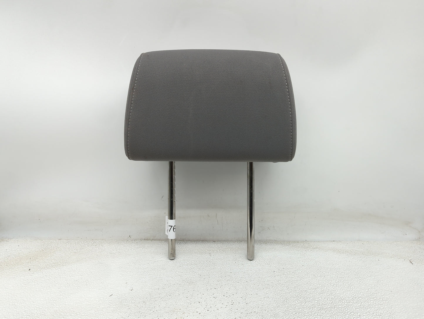 2015 Chevrolet Silverado 1500 Headrest Head Rest Front Driver Seat Gray - Oemusedautoparts1.com