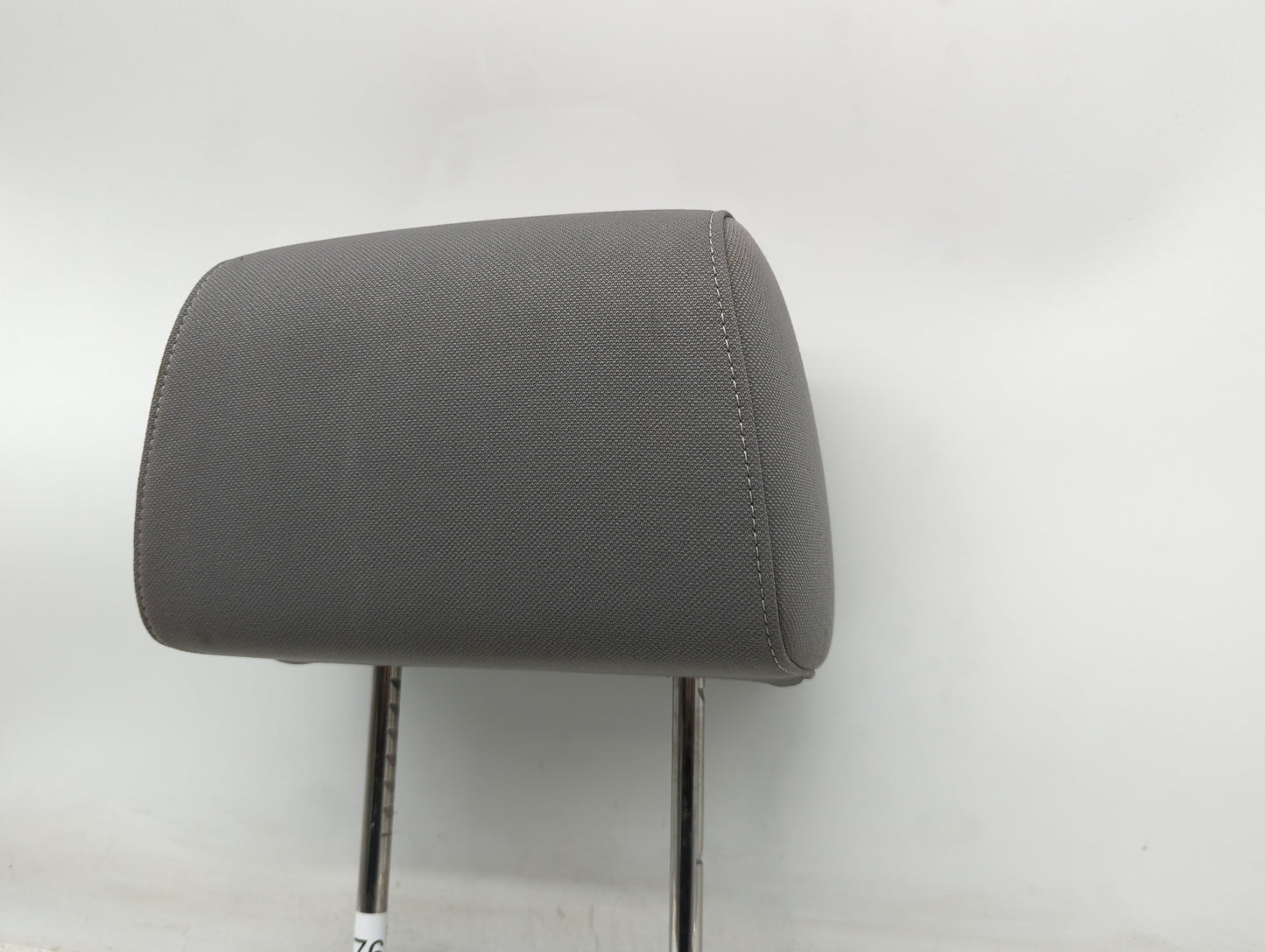 2015 Chevrolet Silverado 1500 Headrest Head Rest Front Driver Seat Gray - Oemusedautoparts1.com