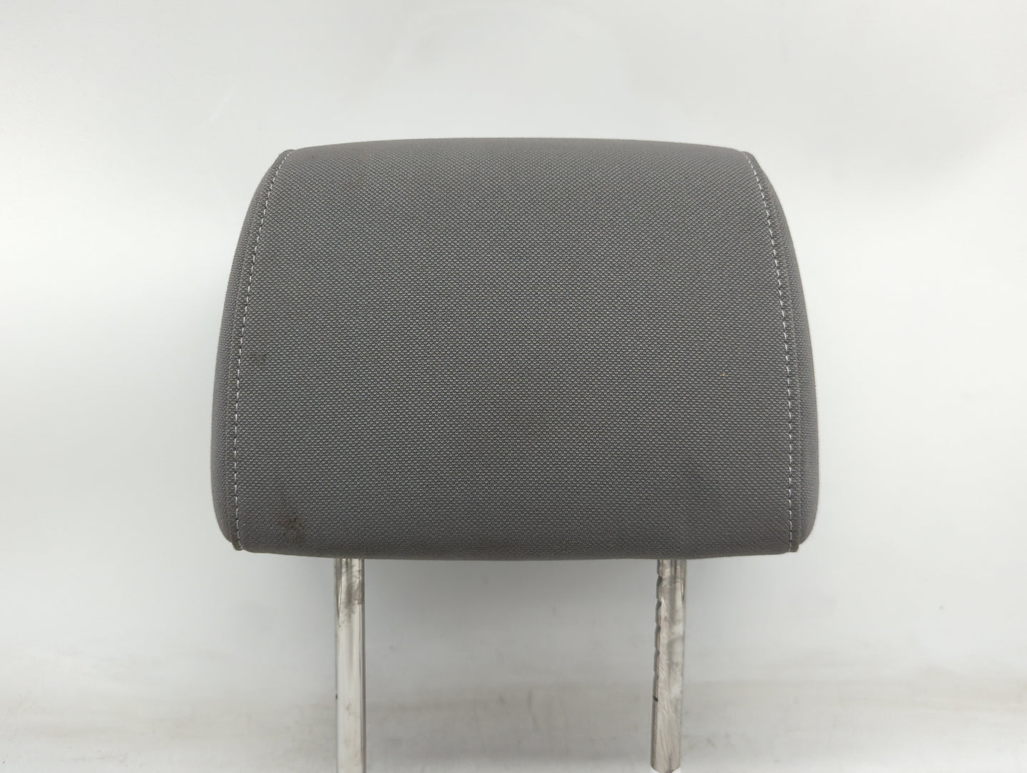2015 Chevrolet Silverado 1500 Headrest Head Rest Front Driver Seat Gray - Oemusedautoparts1.com
