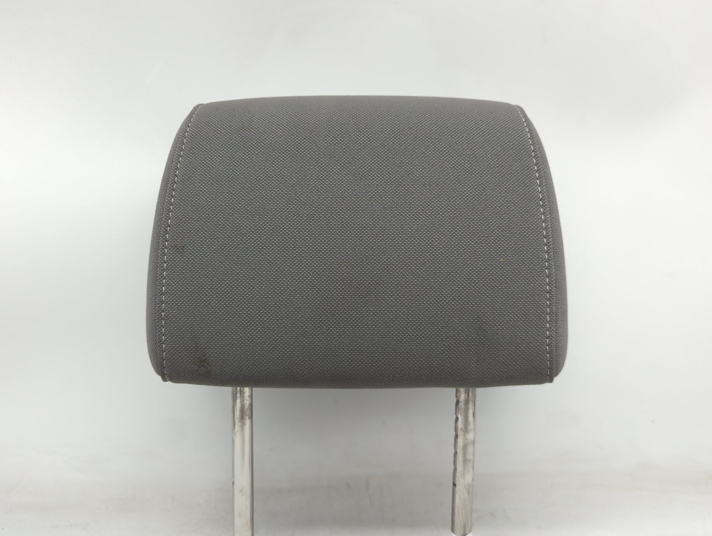 2014-2019 Chevrolet Silverado 1500 Headrest Head Rest Front Driver Seat - Oemusedautoparts1.com