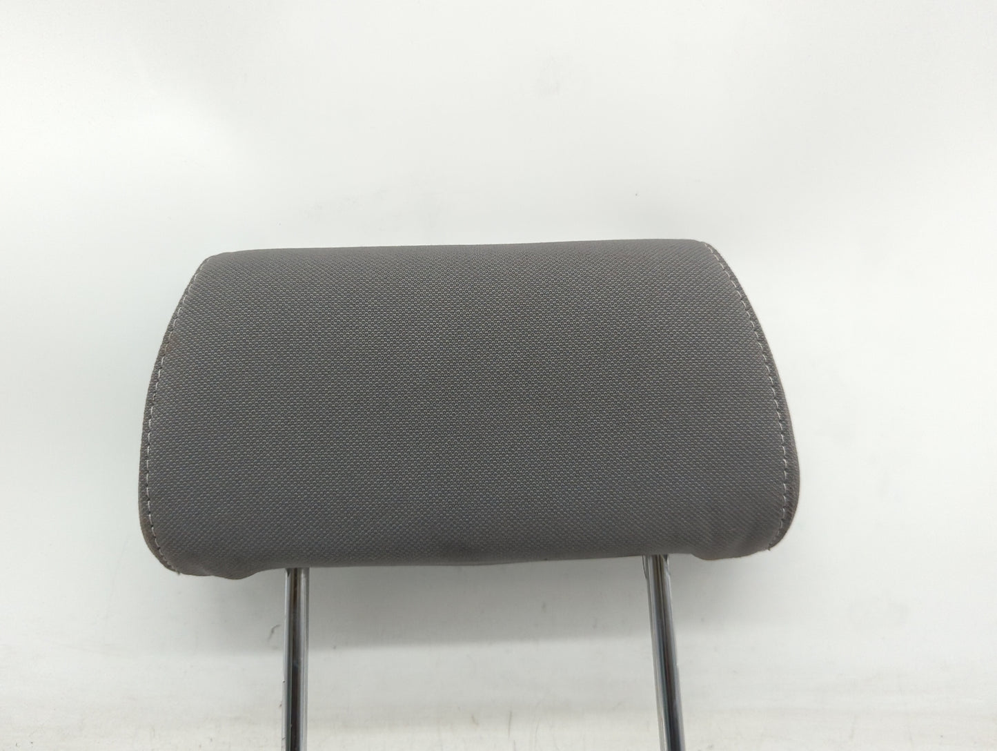 2014-2019 Chevrolet Silverado 1500 Headrest Head Rest Rear Seat Fits Fits 2014 2015 2016 2017 2018 2019 OEM Used Auto Parts 