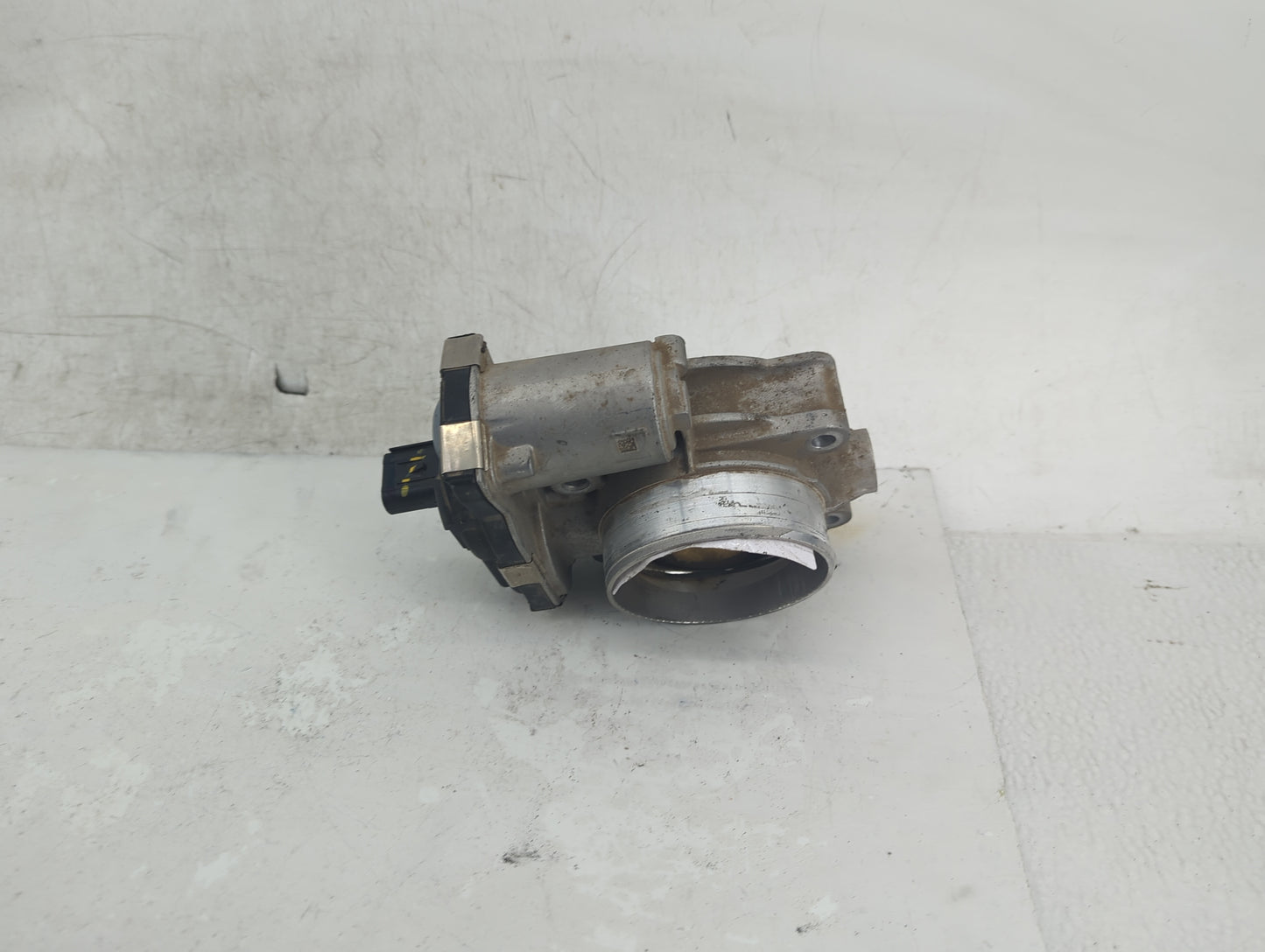 2014-2015 Chevrolet Silverado 1500 Throttle Body P/N:12632171BA Fits Fits 2014 2015 OEM Used Auto Parts - Oemusedautoparts1.