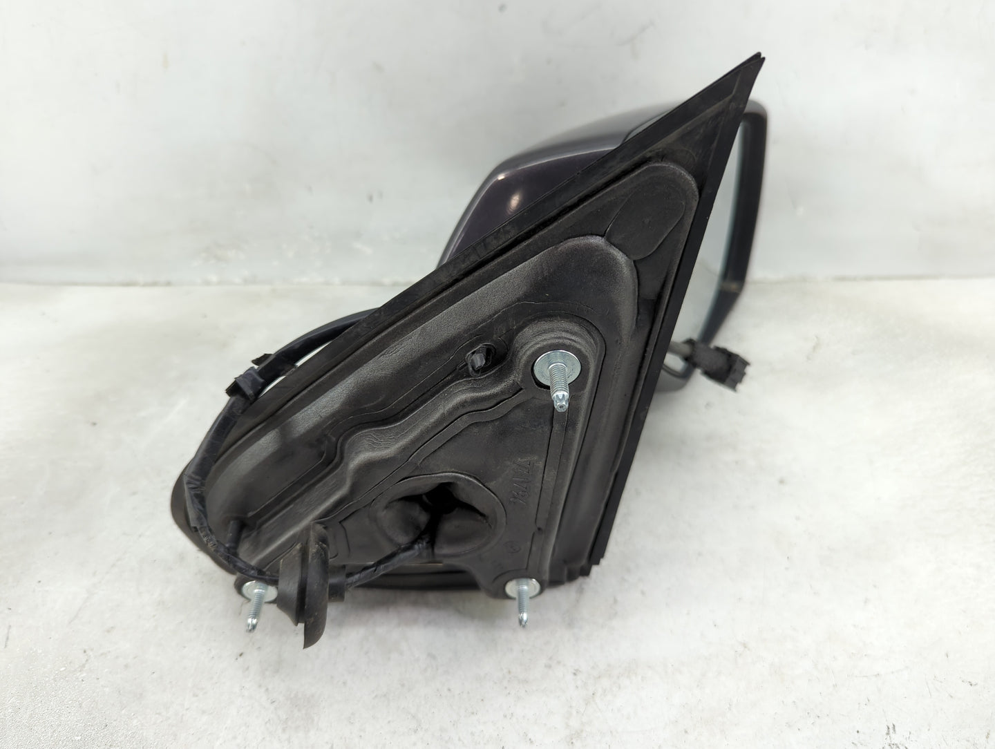 2014-2019 Chevrolet Silverado 1500 Passenger Side View Mirror - Right Door Mirror OEM Used - Oemusedautoparts1.com