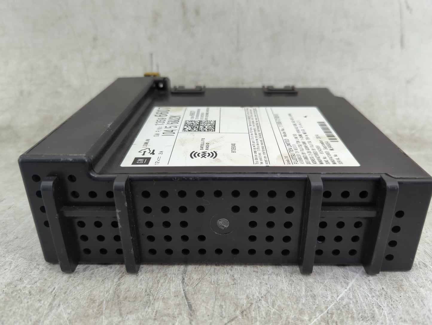2015 Chevrolet Silverado 1500 Radio AM FM Cd Player Receiver Replacement P/N:13596607 111000-5710D101, BT3E934U Fits Fits 20