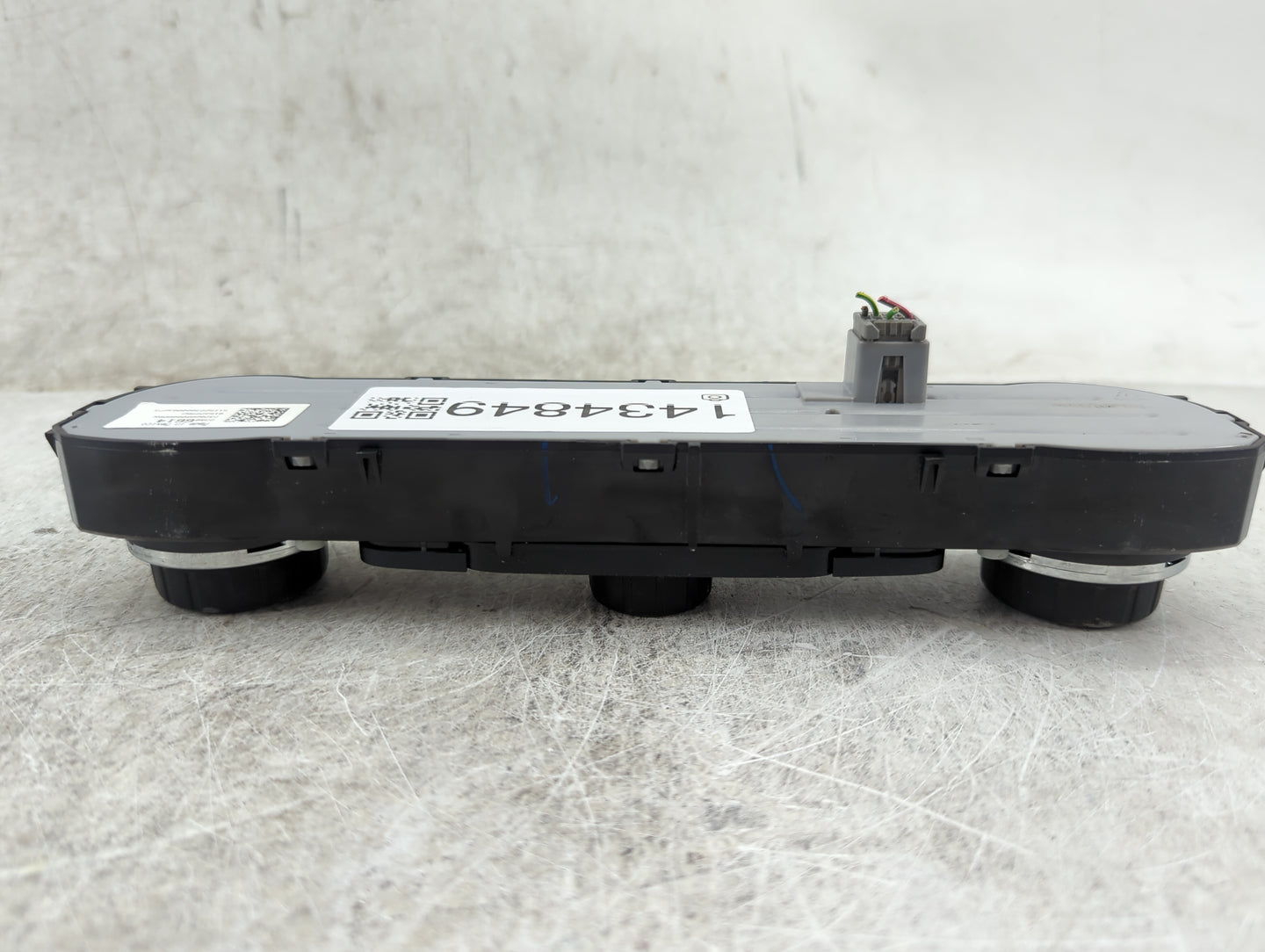 2014-2019 Chevrolet Silverado 1500 Climate Control Module Temperature AC/Heater Replacement P/N:23486614 Fits OEM Used Auto 