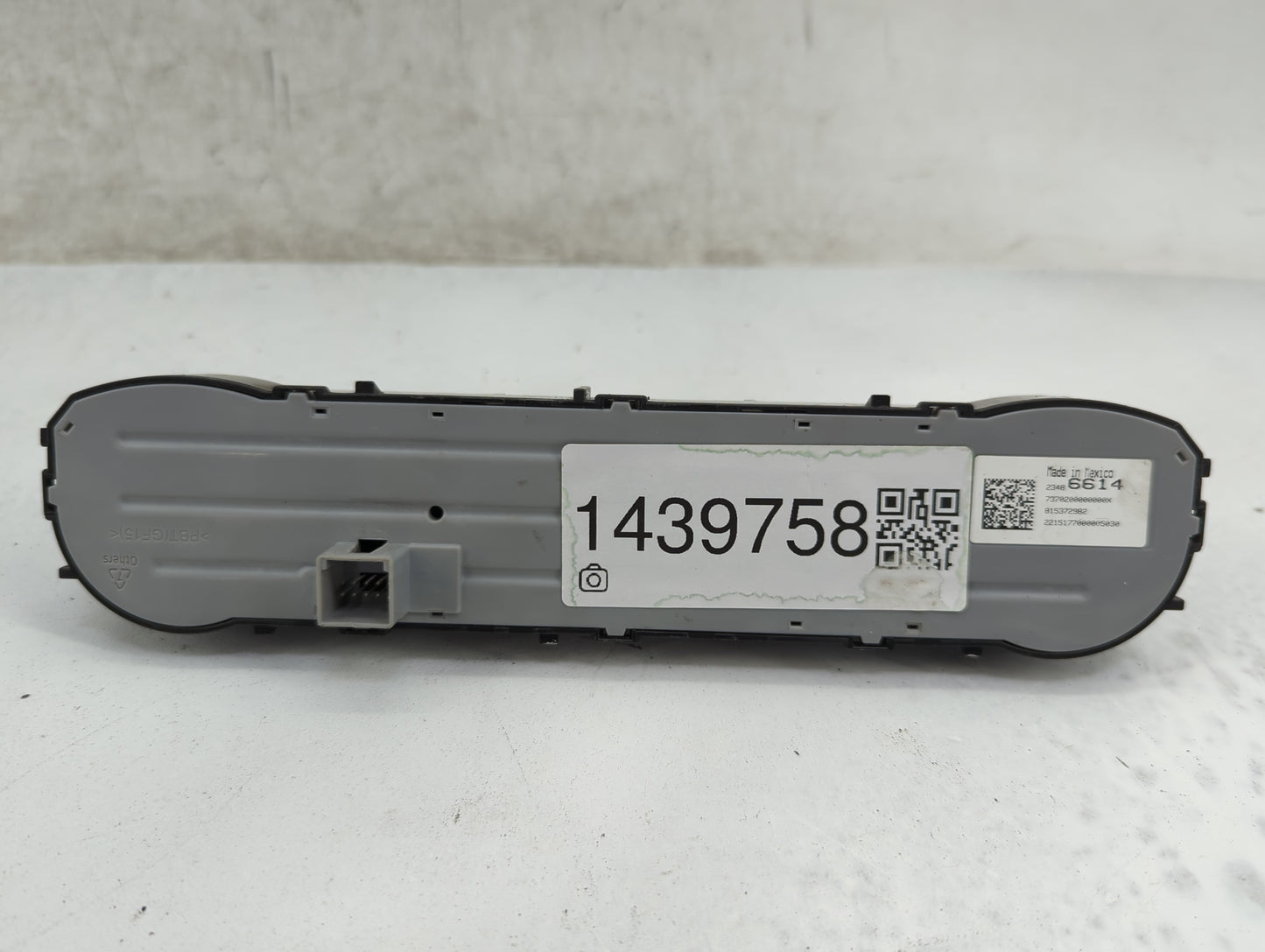 2014-2019 Chevrolet Silverado 1500 Climate Control Module Temperature AC/Heater Replacement P/N:23486614 Fits OEM Used Auto 