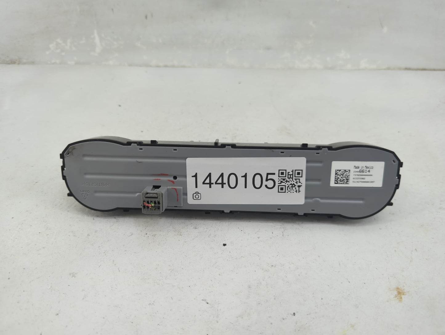 2014-2019 Chevrolet Silverado 1500 Climate Control Module Temperature AC/Heater Replacement P/N:23486614 815372982 Fits OEM 