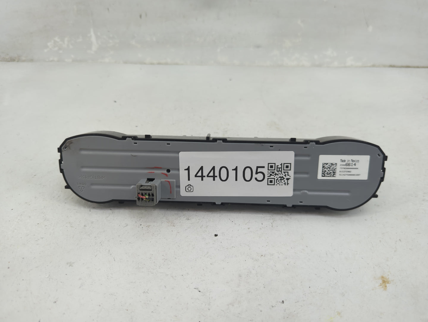 2014-2019 Chevrolet Silverado 1500 Climate Control Module Temperature AC/Heater Replacement P/N:23486614 815372982 Fits OEM 