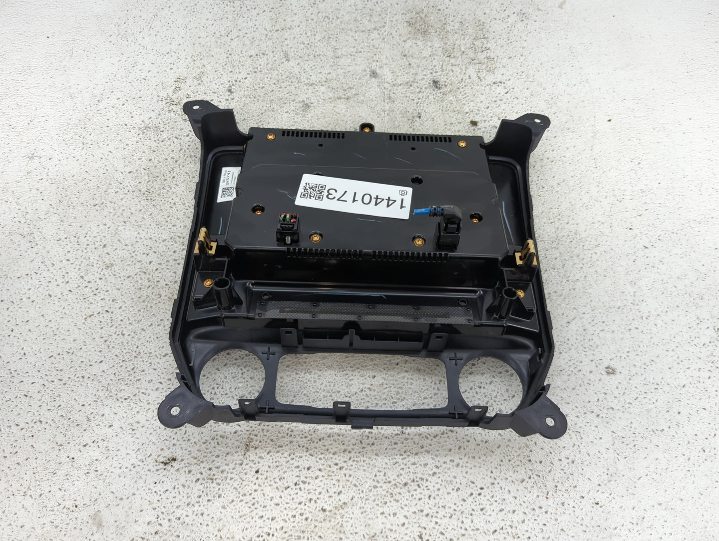 2015 Chevrolet Silverado 1500 Information Display Screen Black - Oemusedautoparts1.com