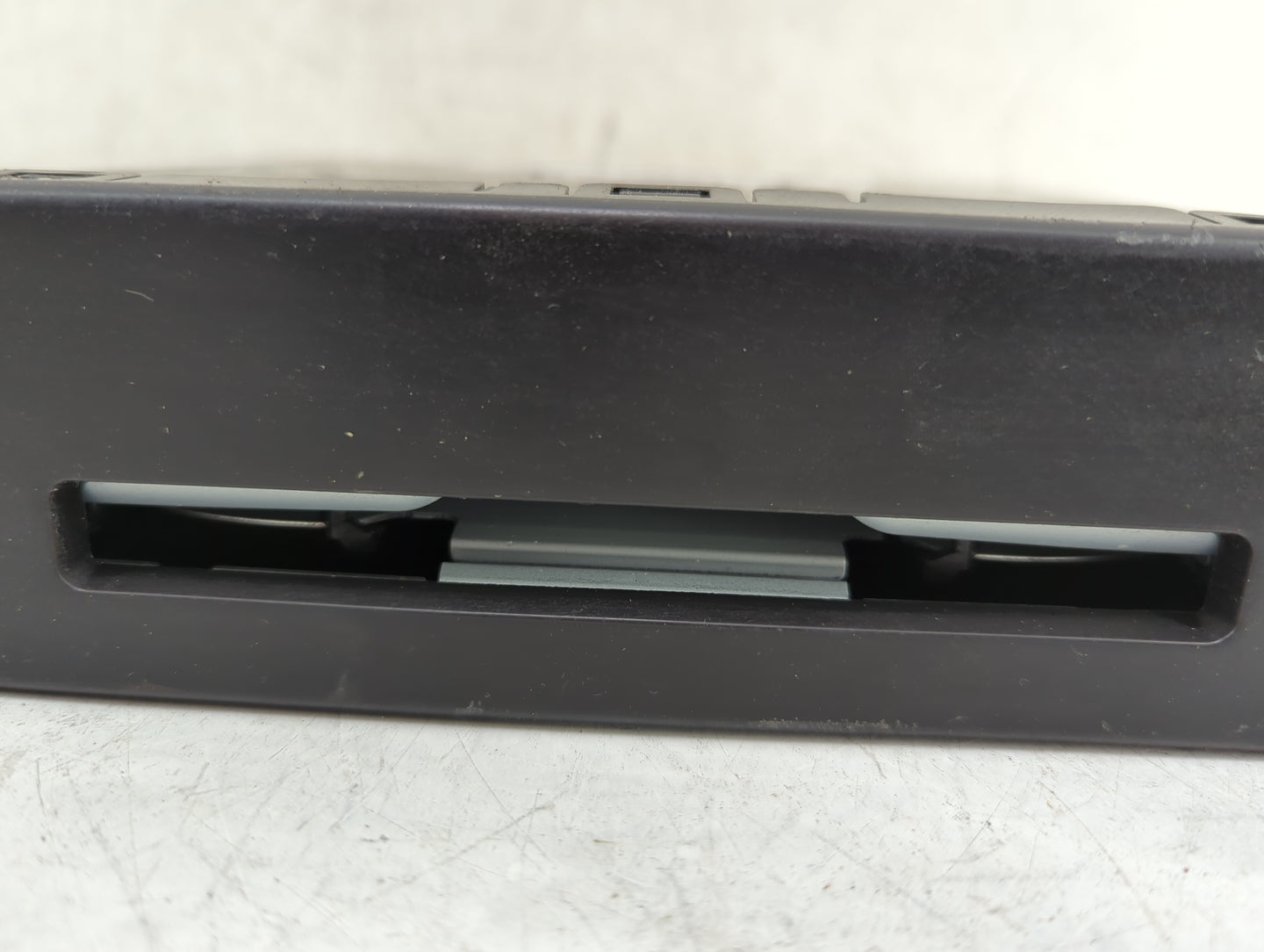 2015 Chevrolet Silverado 1500 Radio AM FM Cd Player Receiver Replacement P/N:13594481 113000-6260B101 Fits OEM Used Auto Par