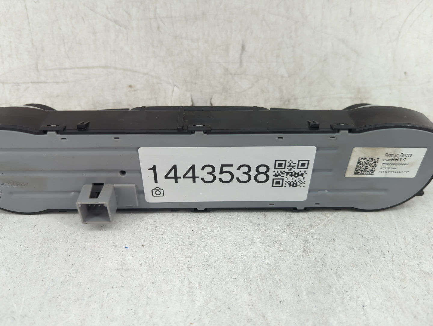 2014-2019 Chevrolet Silverado 1500 Climate Control Module Temperature AC/Heater Replacement P/N:23486614 815372982 Fits OEM 