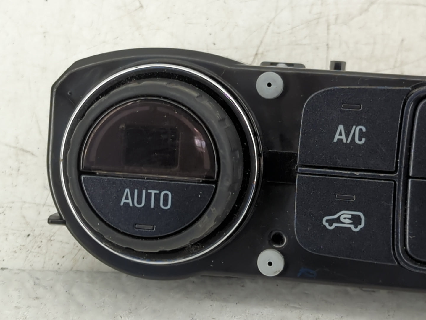 2014-2019 Chevrolet Silverado 1500 Climate Control Module Temperature AC/Heater Replacement P/N:23486614 815372982 Fits OEM 