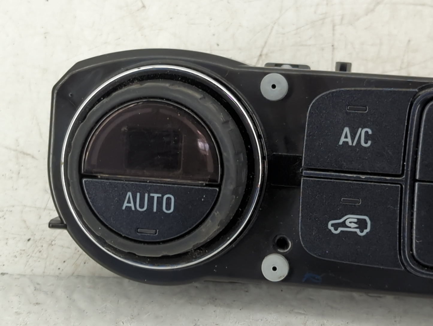 2014-2019 Chevrolet Silverado 1500 Climate Control Module Temperature AC/Heater Replacement P/N:23486614 815372982 Fits OEM 