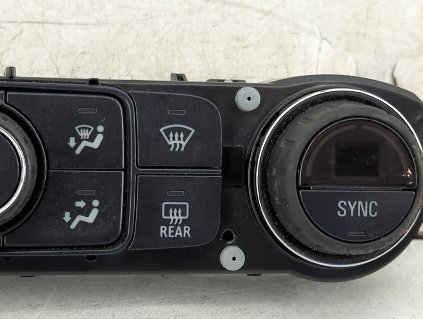 2014-2019 Chevrolet Silverado 1500 Climate Control Module Temperature AC/Heater Replacement P/N:23486614 815372982 Fits OEM 