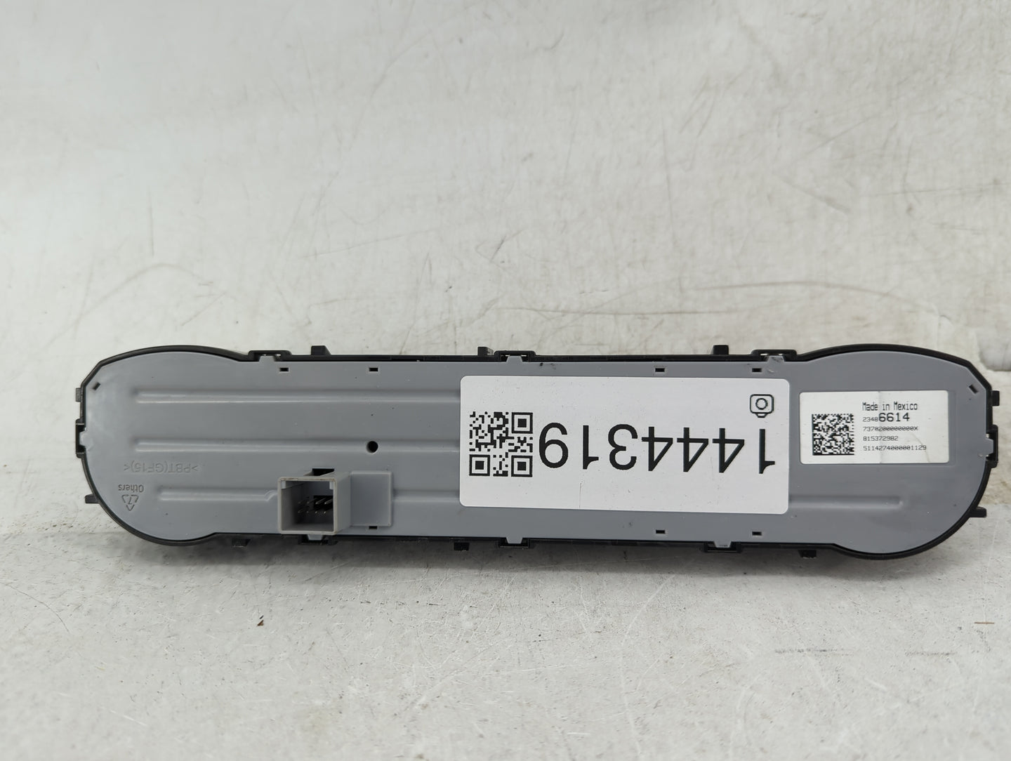 2014-2019 Chevrolet Silverado 1500 Climate Control Module Temperature AC/Heater Replacement P/N:23486614 815372982 Fits OEM 