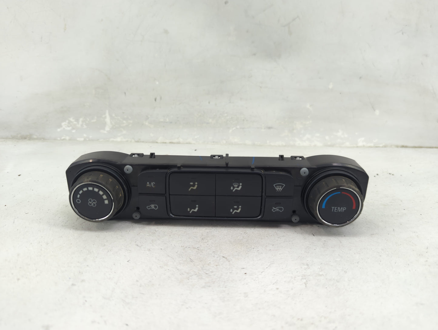2014-2018 Chevrolet Silverado 1500 Climate Control Module Temperature AC/Heater Replacement P/N:23486619 815372982 Fits OEM 