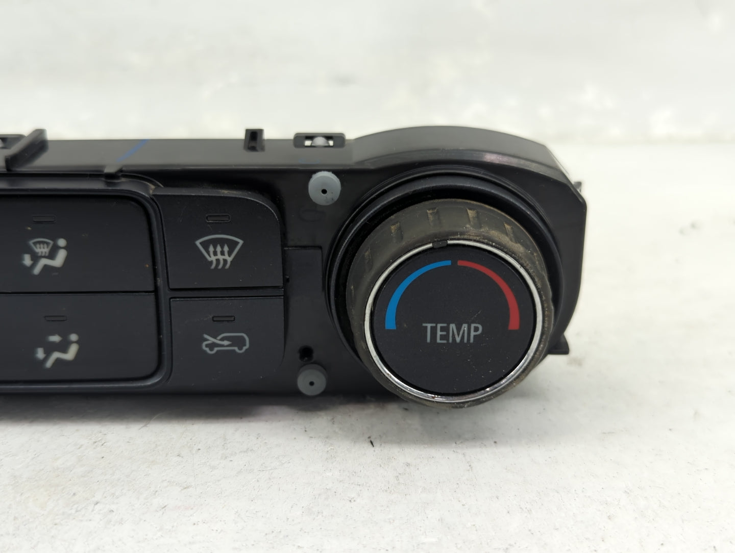 2014-2018 Chevrolet Silverado 1500 Climate Control Module Temperature AC/Heater Replacement P/N:23486619 815372982 Fits OEM 