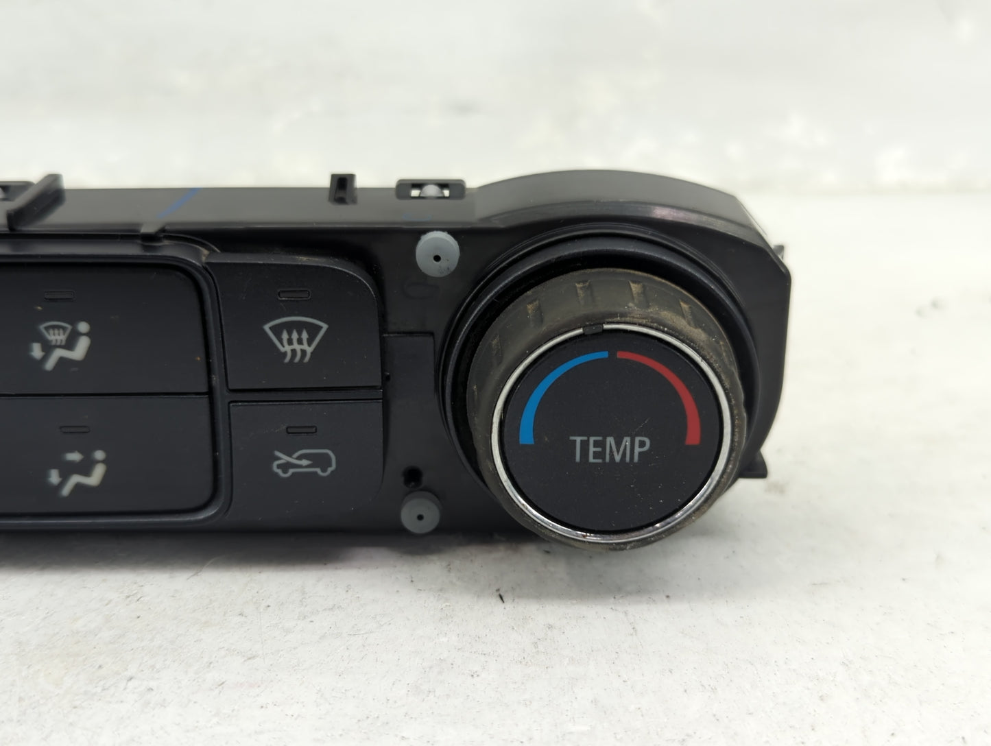 2014-2018 Chevrolet Silverado 1500 Climate Control Module Temperature AC/Heater Replacement P/N:23486619 815372982 Fits OEM 