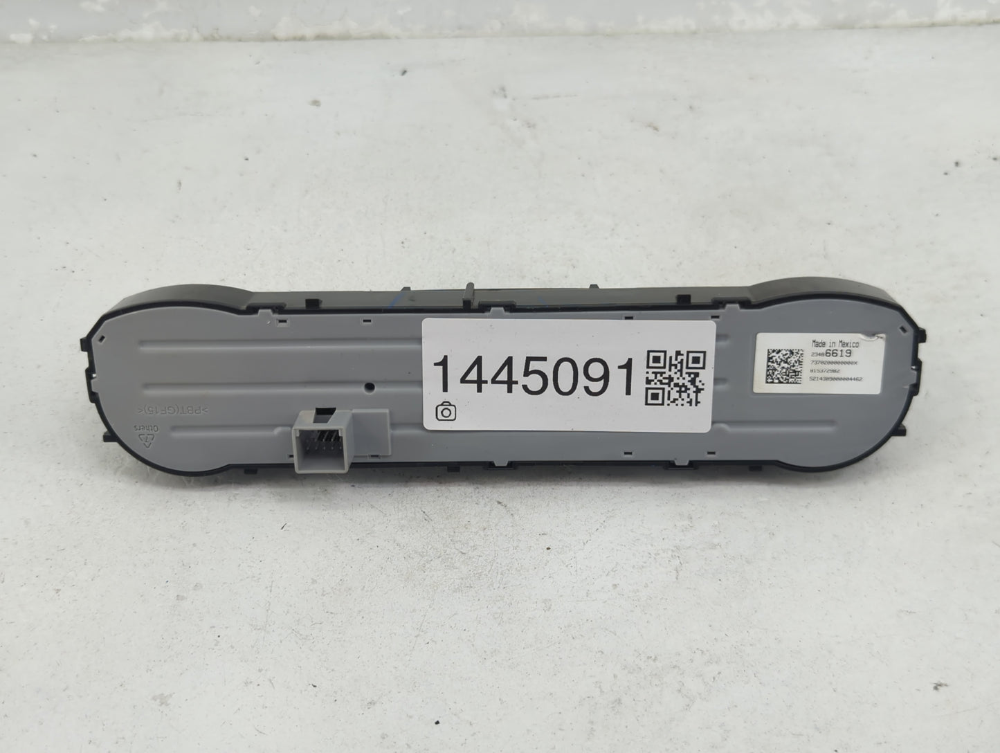 2014-2018 Chevrolet Silverado 1500 Climate Control Module Temperature AC/Heater Replacement P/N:23486619 815372982 Fits OEM 