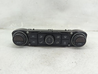 compare product 2014-2019 Chevrolet Silverado 1500 Climate Control Module Temperature AC/Heater Replacement P/N:23486614 815372982 Fits OEM Used Auto Parts