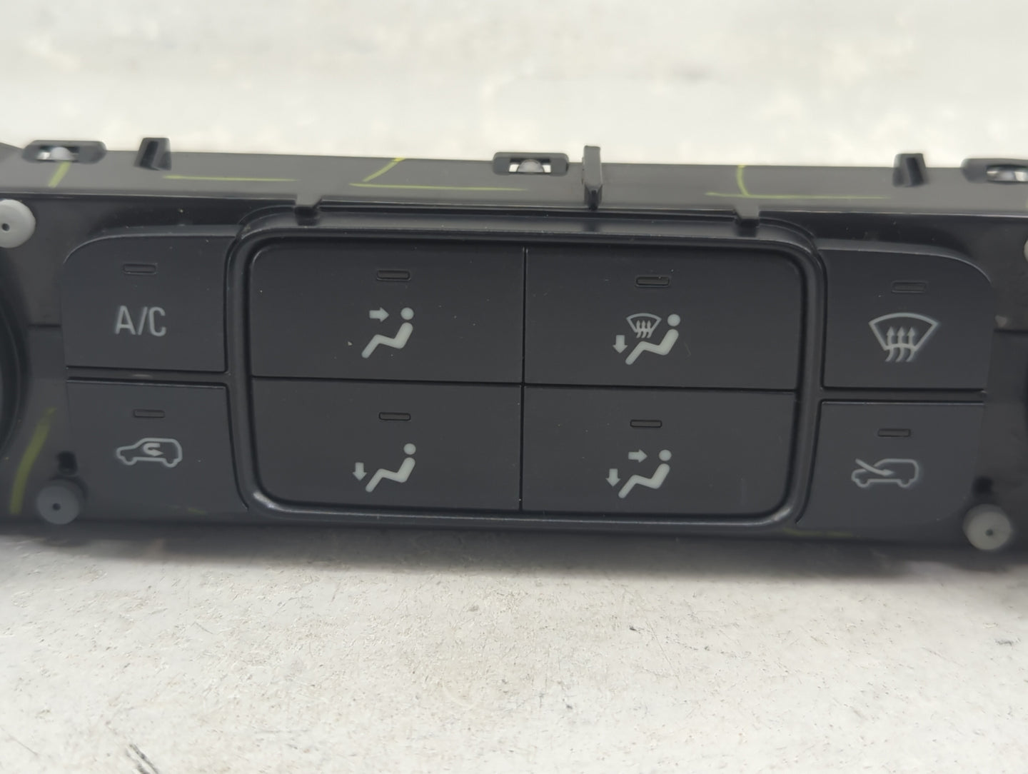 2015 Chevrolet Silverado 1500 Climate Control Module Temperature AC/Heater Replacement P/N:23486619 7370200000000X, 81537298