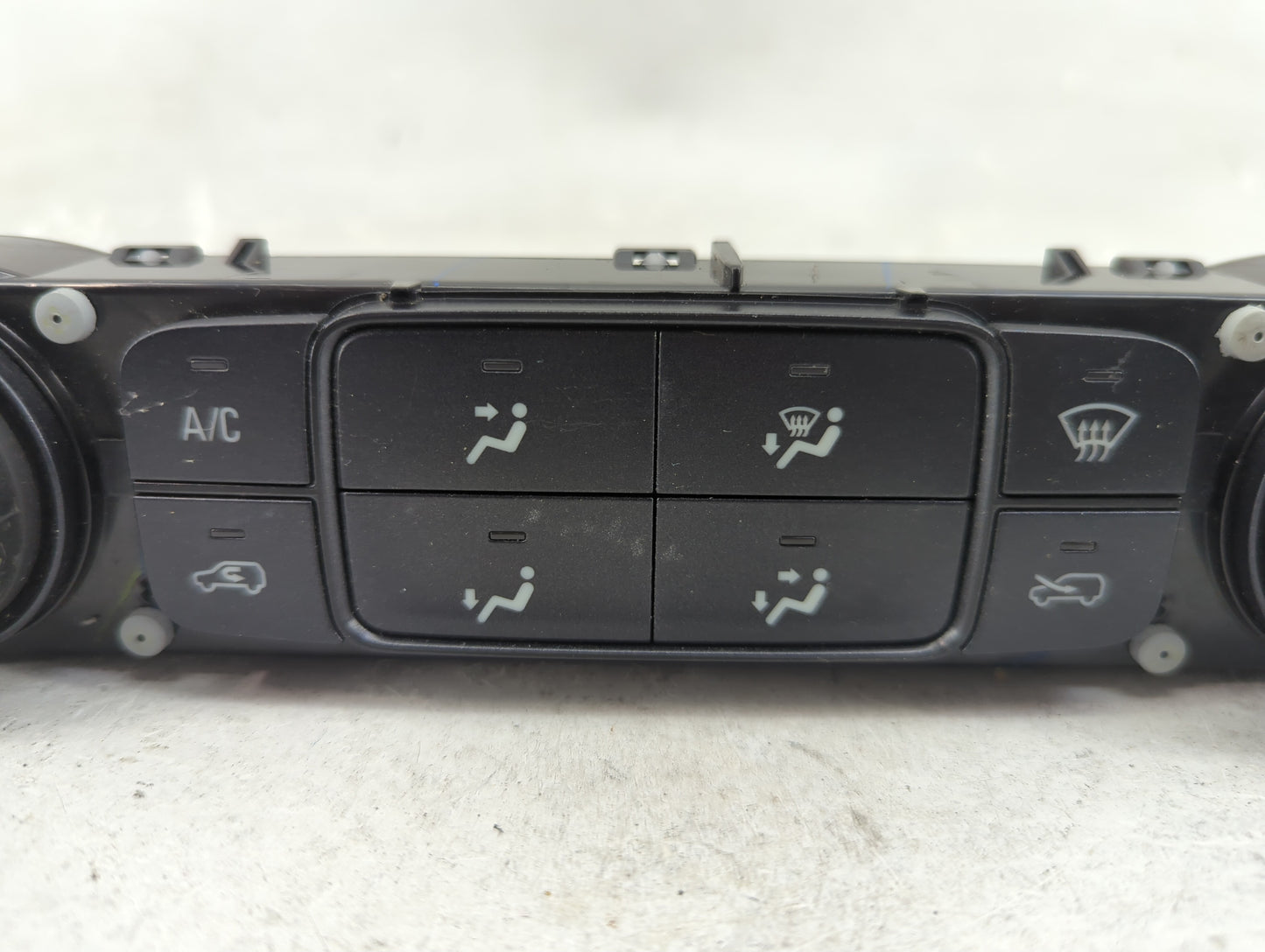 2015 Chevrolet Silverado 1500 Climate Control Module Temperature AC/Heater Replacement P/N:23486619 7370200000000X, 81537298