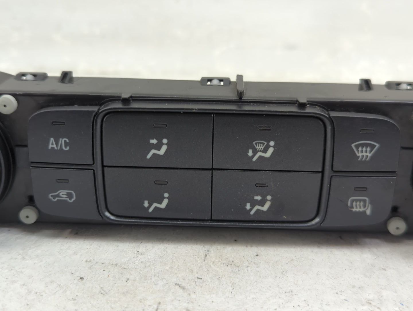 2015 Chevrolet Silverado 1500 Climate Control Module Temperature AC/Heater Replacement P/N:23486621 7370200000000X, 81537298