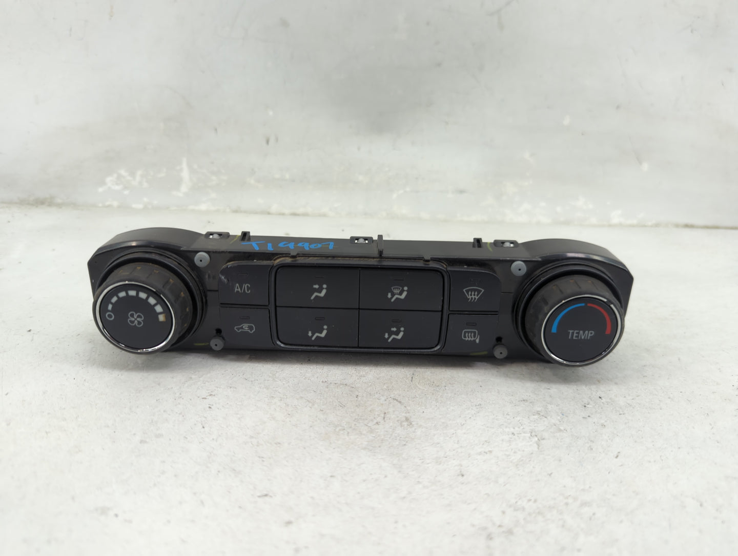 2015 Chevrolet Silverado 1500 Climate Control Module Temperature AC/Heater Replacement P/N:23486621 815372982 Fits OEM Used 