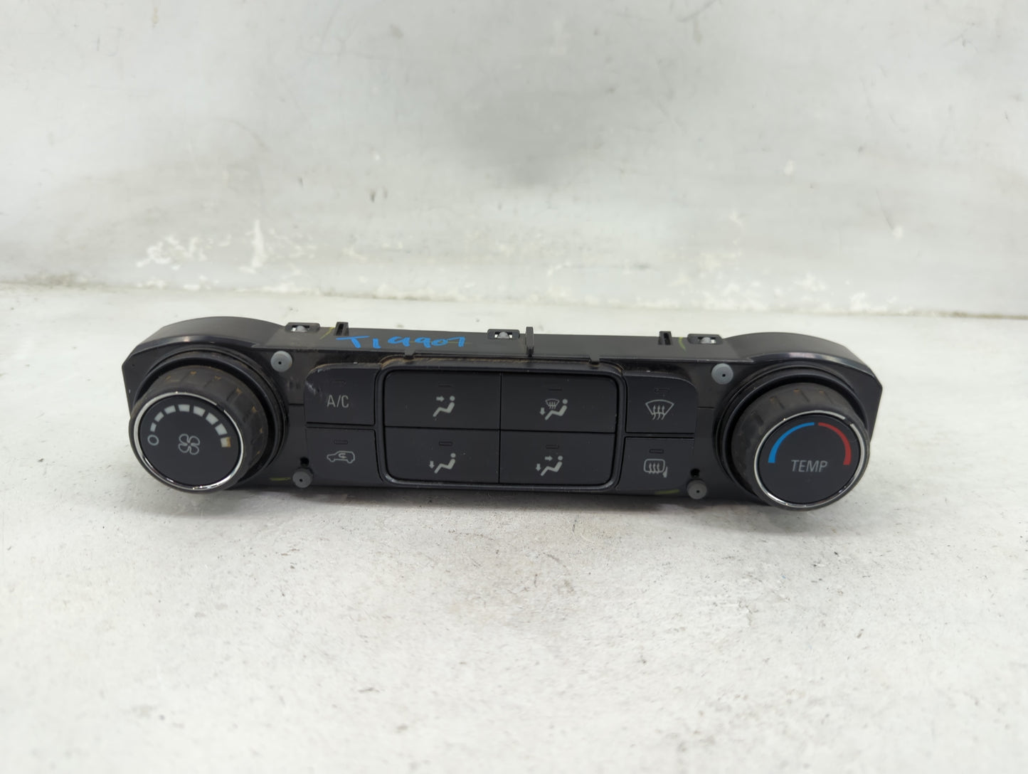 2015 Chevrolet Silverado 1500 Climate Control Module Temperature AC/Heater Replacement P/N:23486621 815372982 Fits OEM Used 