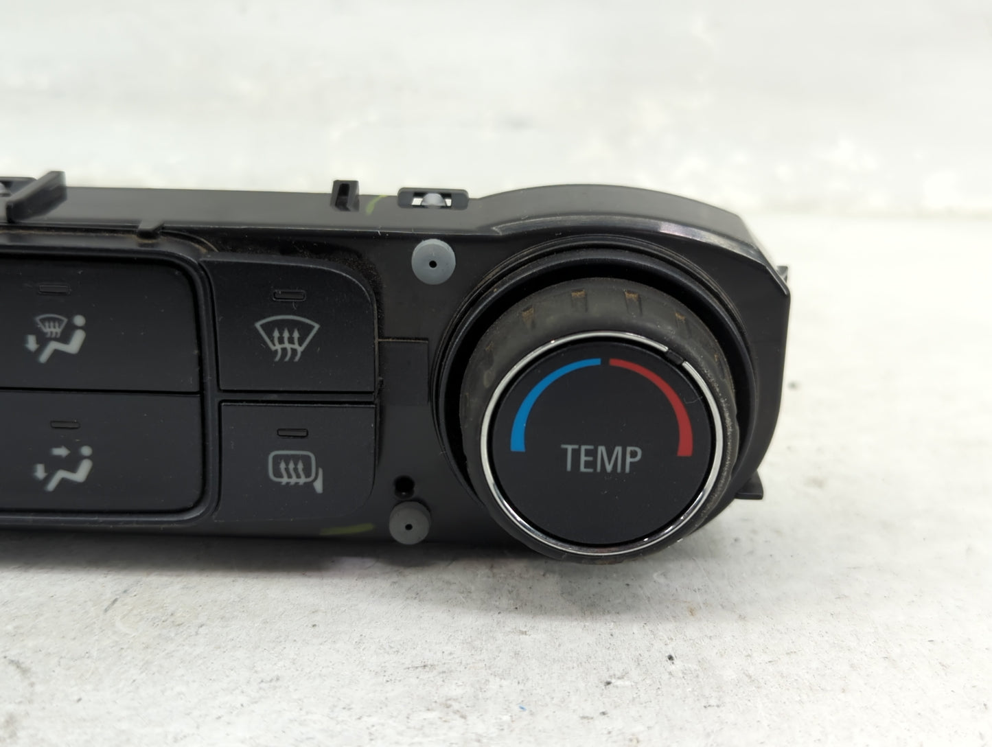 2015 Chevrolet Silverado 1500 Climate Control Module Temperature AC/Heater Replacement P/N:23486621 815372982 Fits OEM Used 