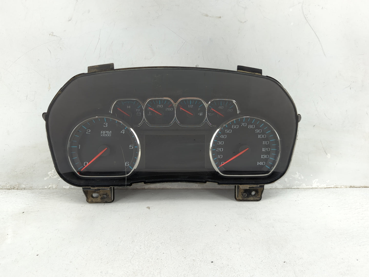 2014-2015 Chevrolet Silverado 1500 Instrument Cluster Speedometer Gauges P/N:23259635 Fits Fits 2014 2015 2017 2018 2019 OEM