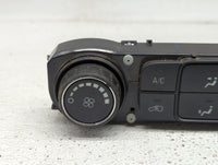 2014-2019 Chevrolet Silverado 1500 Climate Control Module Temperature AC/Heater Replacement P/N:23486619 7370200000000X Fits