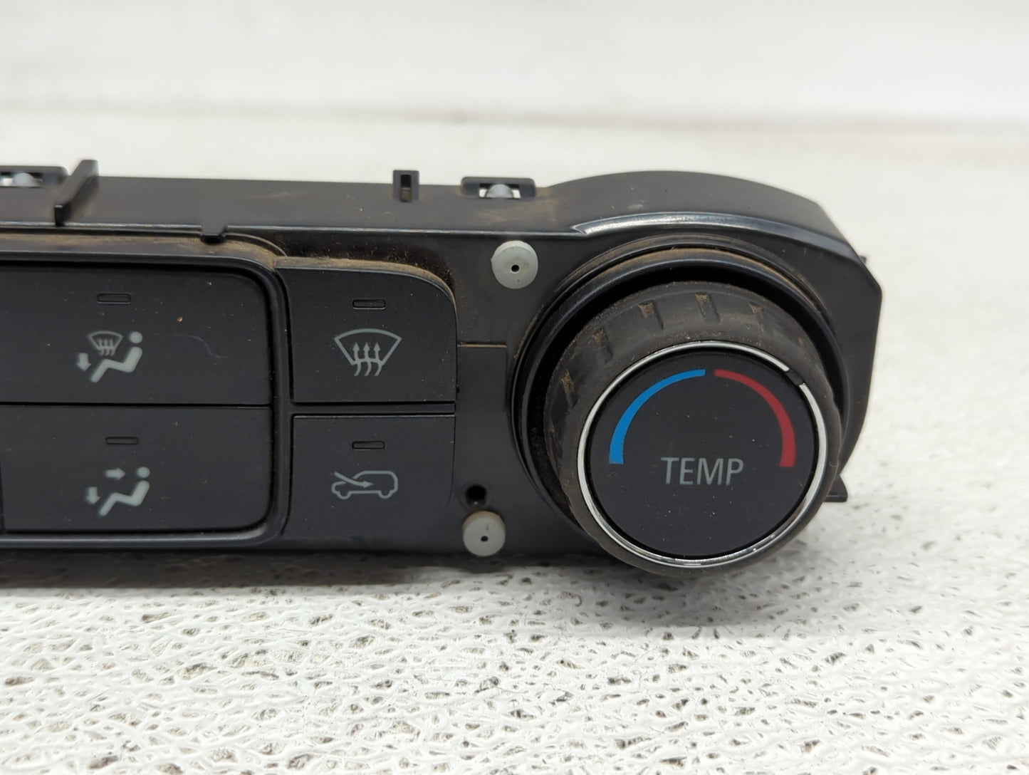 2014-2019 Chevrolet Silverado 1500 Climate Control Module Temperature AC/Heater Replacement P/N:23486619 7370200000000X Fits