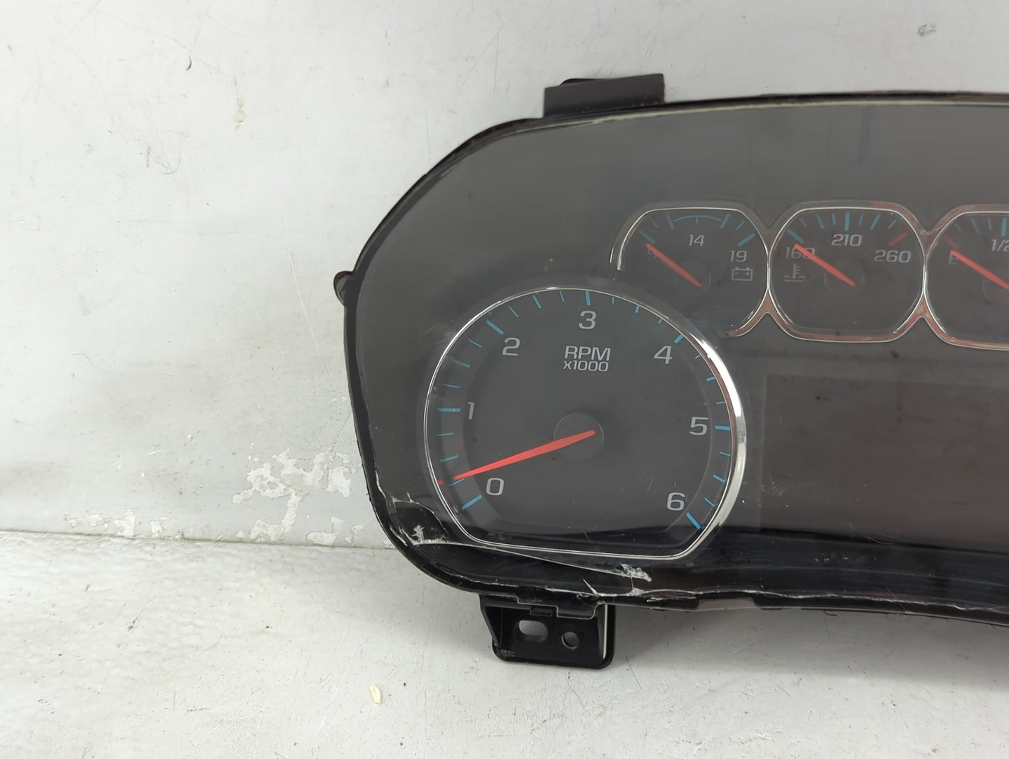 2014-2015 Chevrolet Silverado 1500 Instrument Cluster Speedometer Gauges P/N:23259635 28489870 Miles: Fits Fits 2014 2015 20