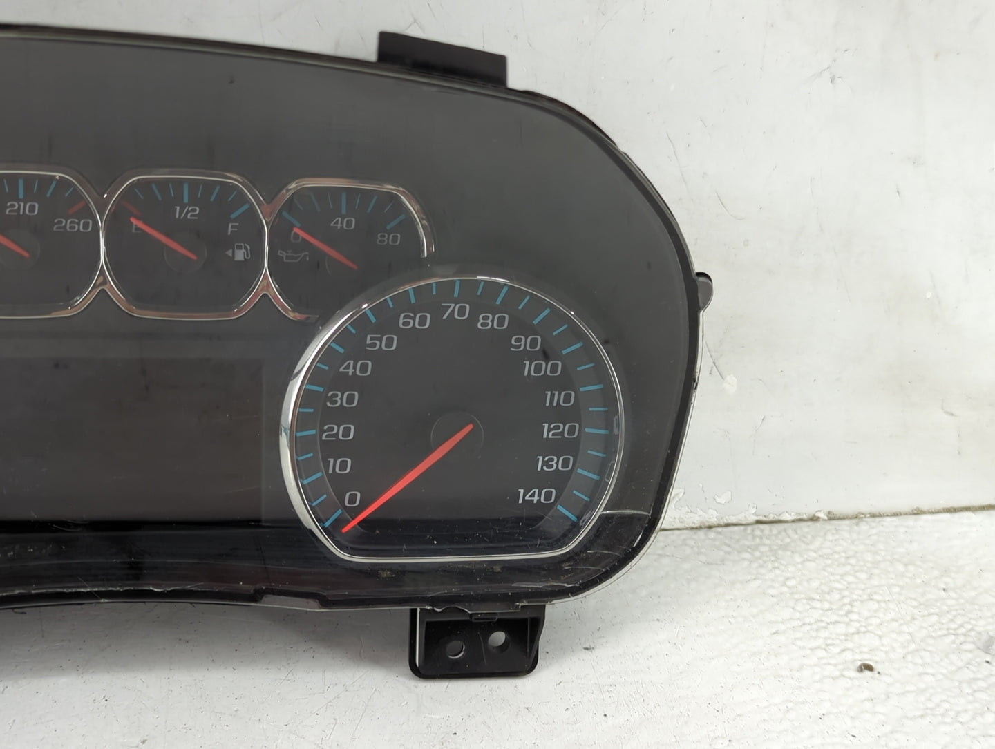 2014-2015 Chevrolet Silverado 1500 Instrument Cluster Speedometer Gauges P/N:23259635 28489870 Miles: Fits Fits 2014 2015 20