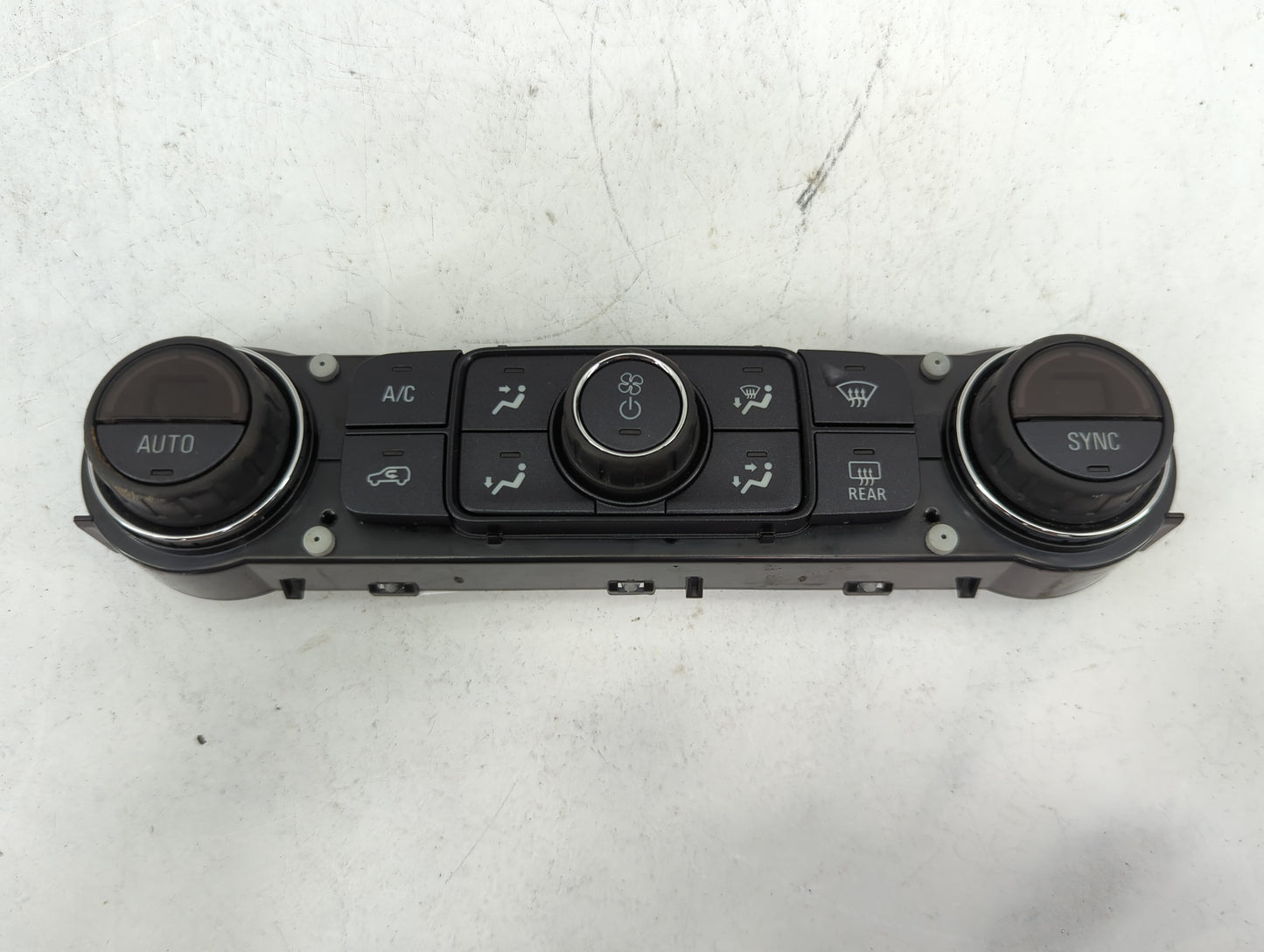 2014-2019 Chevrolet Silverado 1500 Climate Control Module Temperature AC/Heater Replacement P/N:23486614 Fits OEM Used Auto 