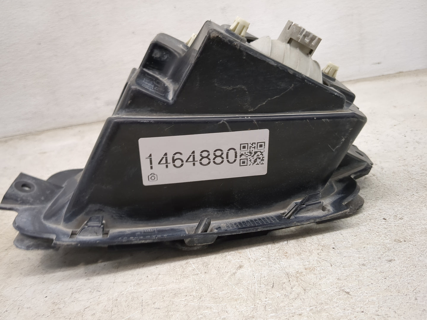 2007-2015 Chevrolet Silverado 1500 Passenger Right Oem Fog Light Lamp 1464880 - Oemusedautoparts1.com
