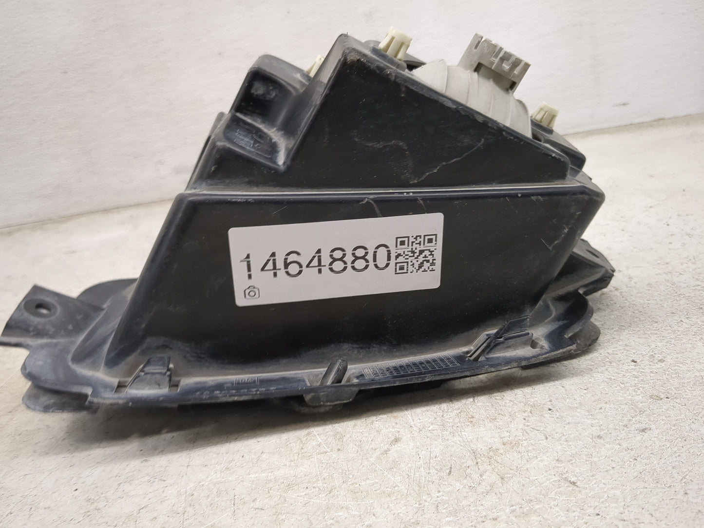 2007-2015 Chevrolet Silverado 1500 Passenger Right Oem Fog Light Lamp 1464880 - Oemusedautoparts1.com
