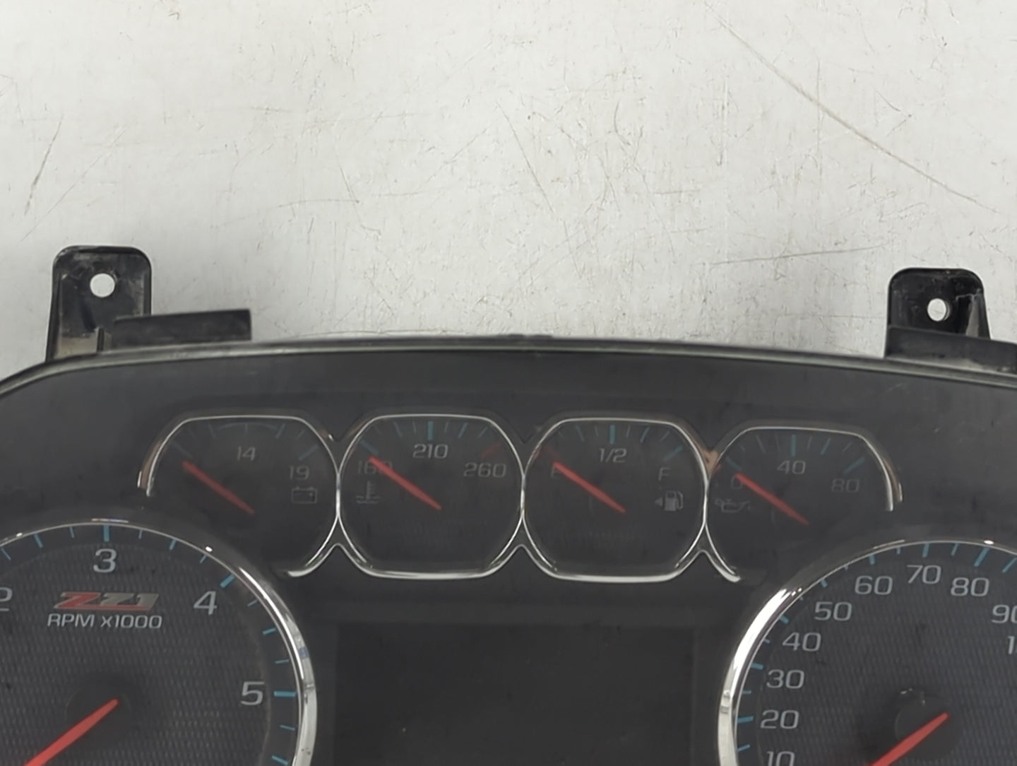 2014-2015 Chevrolet Silverado 1500 Instrument Cluster Speedometer Gauges P/N:23259637 7110500000000X Miles: Fits Fits 2014 2