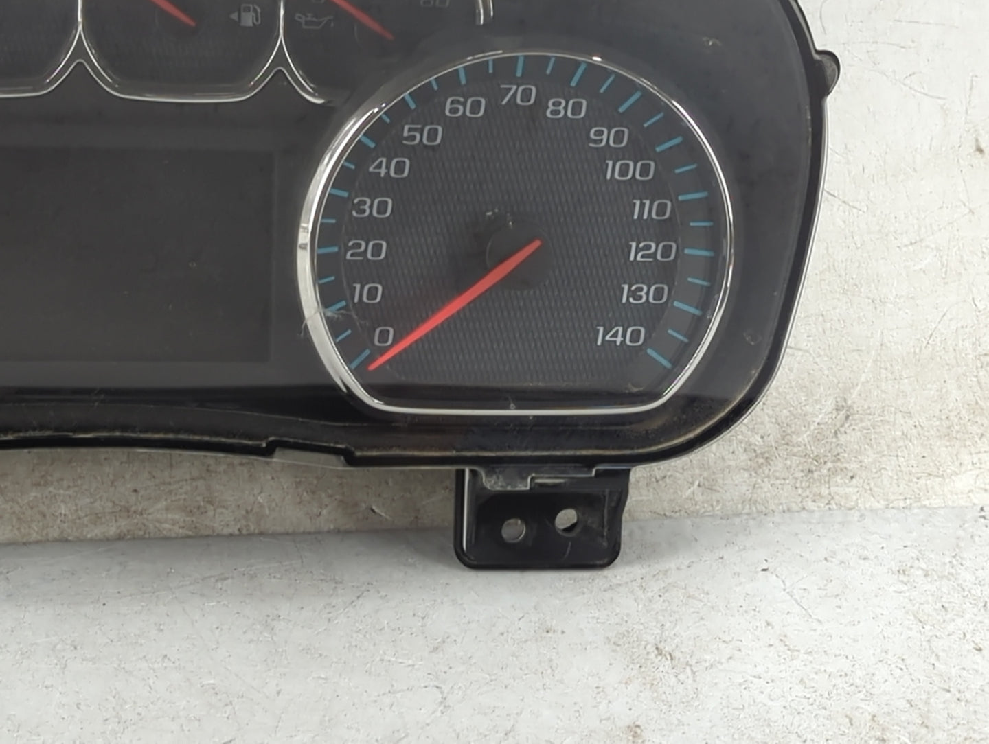 2014-2015 Chevrolet Silverado 1500 Instrument Cluster Speedometer Gauges P/N:23259637 7110500000000X Miles: Fits Fits 2014 2