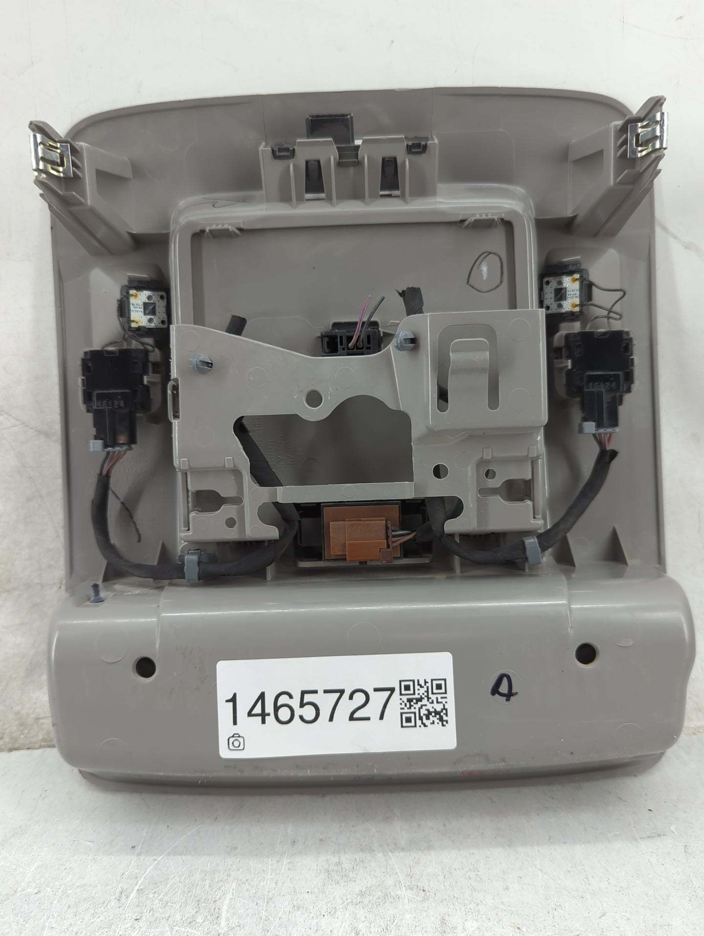 2015 Chevrolet Silverado 1500 Overhead Roof Console Gray - Oemusedautoparts1.com