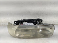 2014 Silverado 1500 Passenger Right Oem Head Light Headlight Lamp - Oemusedautoparts1.com