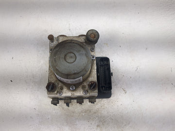 2016 Chevrolet Silverado 1500 ABS Pump Control Module Replacement P/N:22850000000 122505659, 51151704501031 Fits Fits 2017 2018 OEM Used Auto Parts