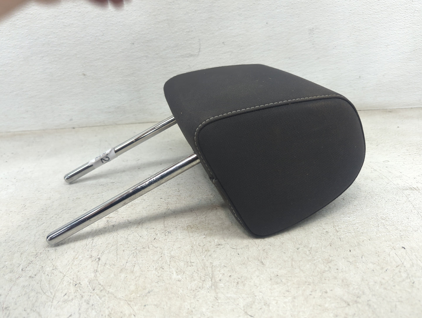 2015 Chevrolet Silverado 1500 Headrest Head Rest Front Driver Seat Black - Oemusedautoparts1.com