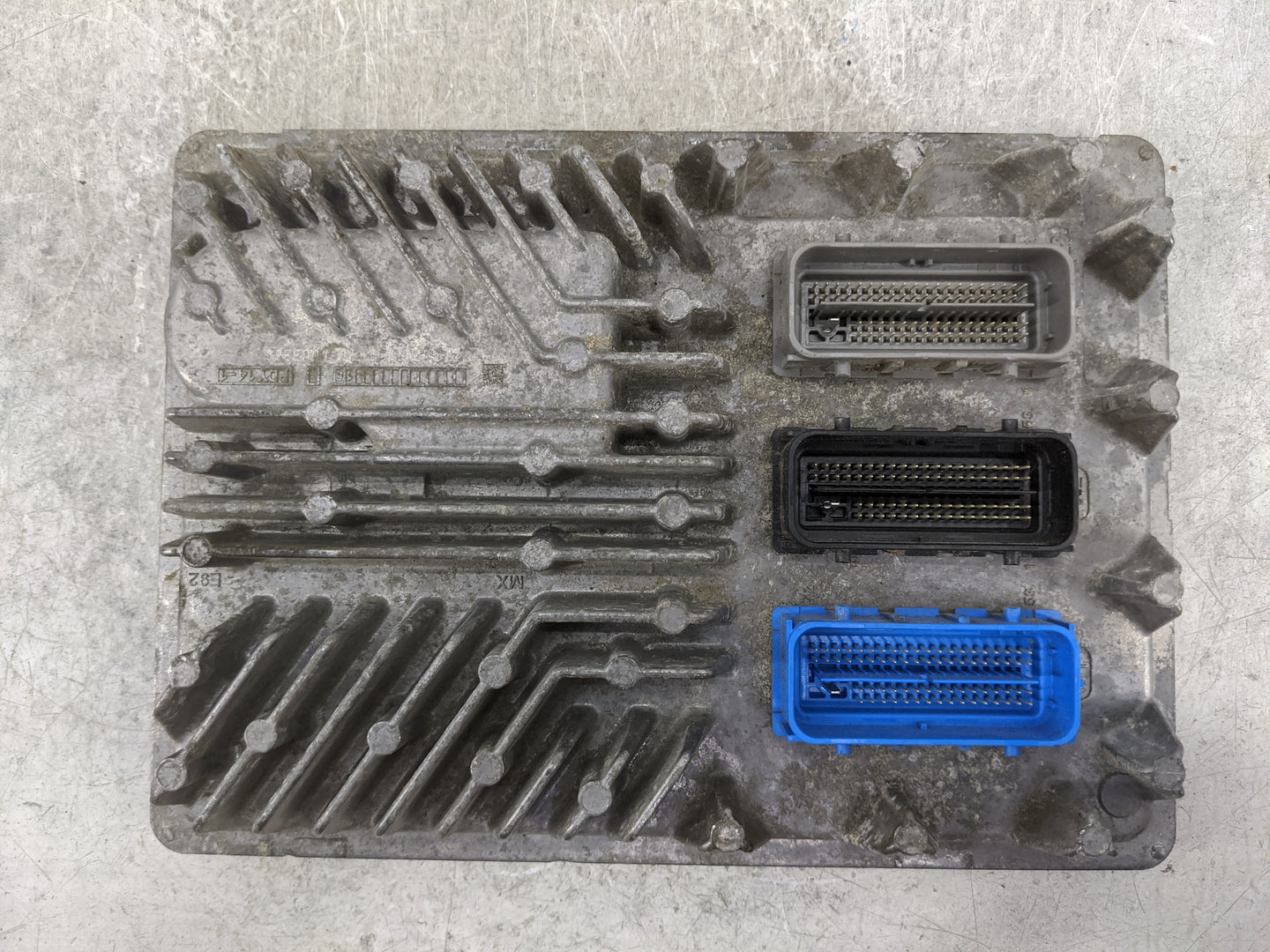 2014-2016 Chevrolet Silverado 1500 PCM Engine Control Computer ECU ECM PCU OEM P/N:12639611 12669318 Fits Fits 2014 2015 201